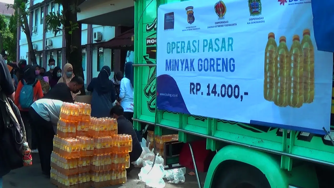 Operasi Pasar Minyak Goreng
