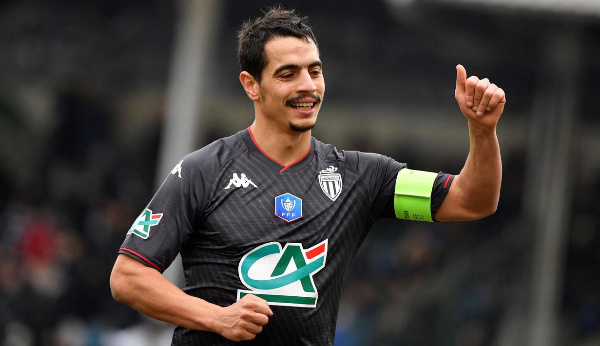 Wissam Ben Yedder menjadi pemain yang berhasil mengalahkan penyerang-penyerang top Liga Prancis seperti Lionel Messi, Mbappe, dan Neymar sebagai penceak gol terbanyak liga. Penggawa AS Monaco tersebut tercatat telah mencetak 14 gol dalam 23 laga. (AFP/Alain Jocard)