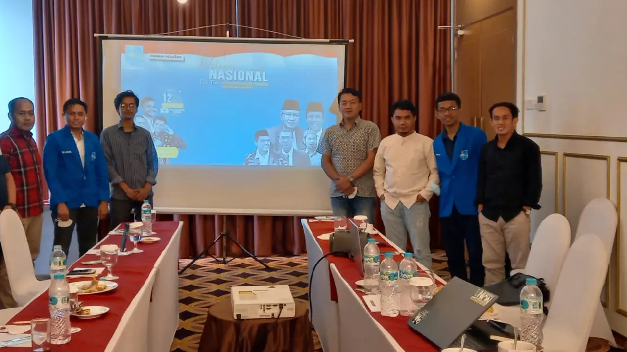 Webinar membahas pentingnya moderasi beragama untuk millenial. (Istimewa)