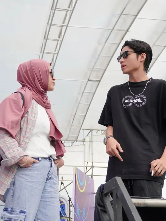 Potret Okie dan Keisha (sumber : Instagram : @okieagustina_)