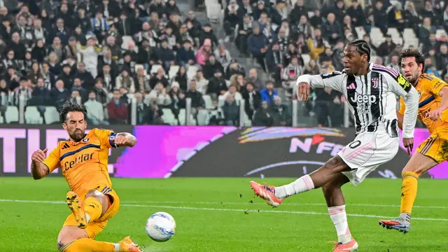 Aksi Jonathan David di pertandingan Juventus vs Pisa di pekan ke-28 Liga Italia 2025/2026 di Allianz Stadium, Minggu (08/03/2026) dini hari WIB.