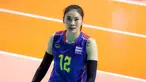 Pemain Timnas Bola Voli Putri Thailand, Hattaya Bamrungsuk saat laga Grup A Bola Voli Putri SEA Games 2023 melawan Timnas Bola Voli Putri Indonesia di Olympic Complex Indoor Main Hall, Phnom Penh, Kamboja, Selasa (09/05/2023). (Bola.com/Abdul Aziz)