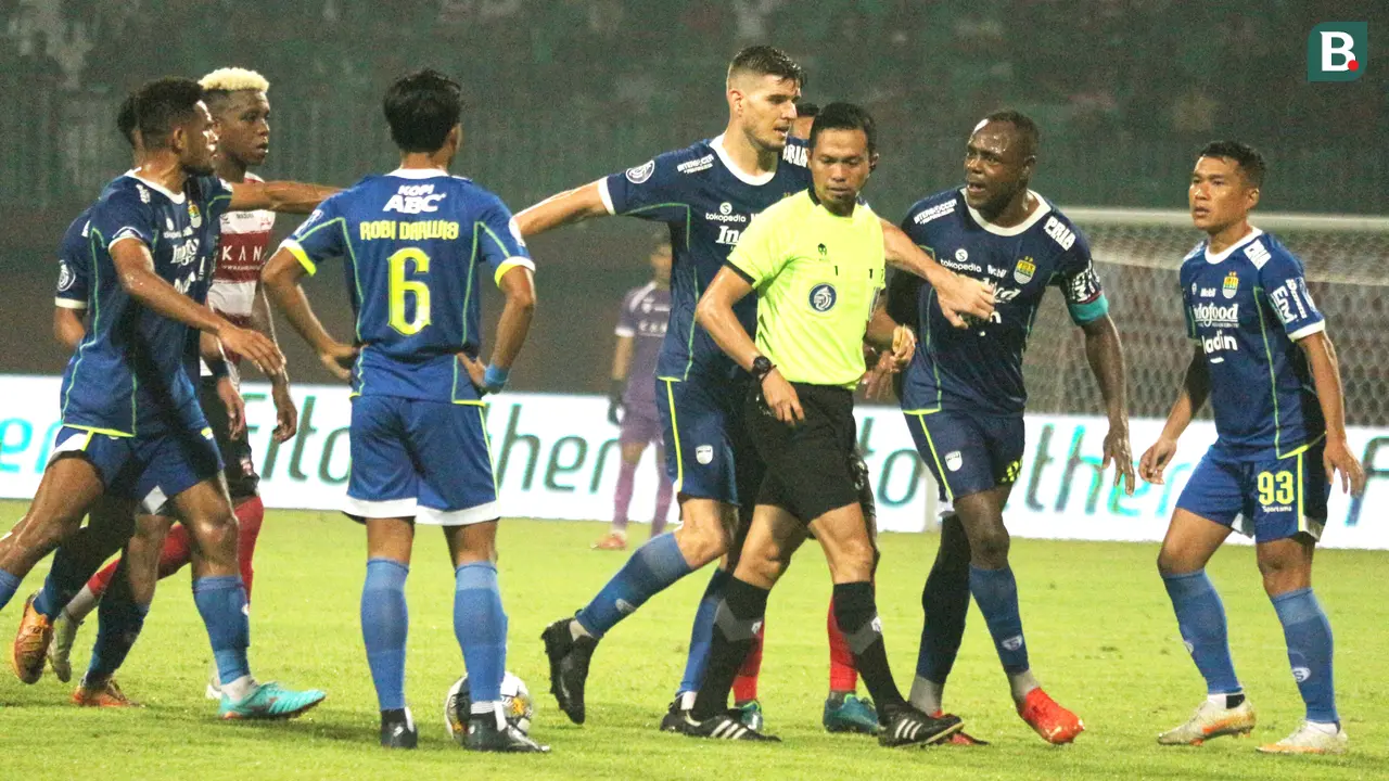 Madura United Vs Persib Bandung