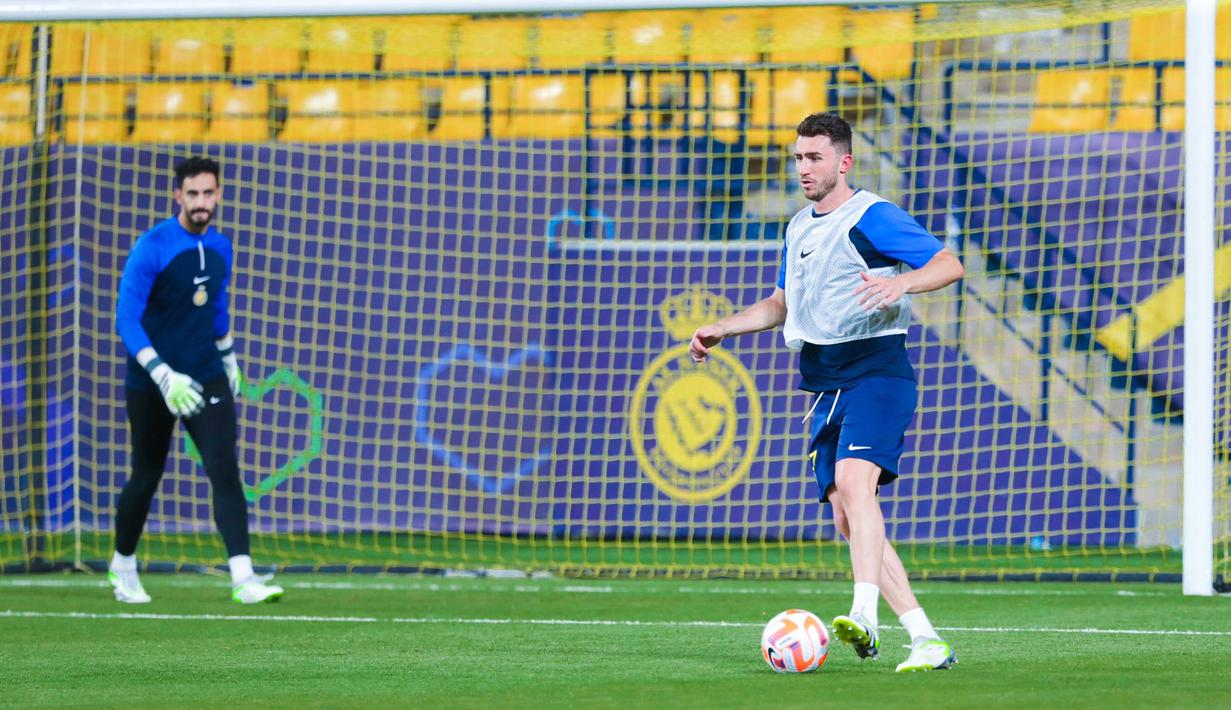 Dilaporkan pakar tansfer eropa, Fabrizio Romano, Laporte telah menandatangani kontrak tiga tahun dengan Al Nassr. (FOTO: twitter.com/AlNassrFC_EN)