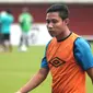 Bintang Barito Putera, Evan Dimas Darmono, saat berlatih menjelang 32 besar Piala Indonesia 2018. (Bola.com/Vincentius Atmaja)