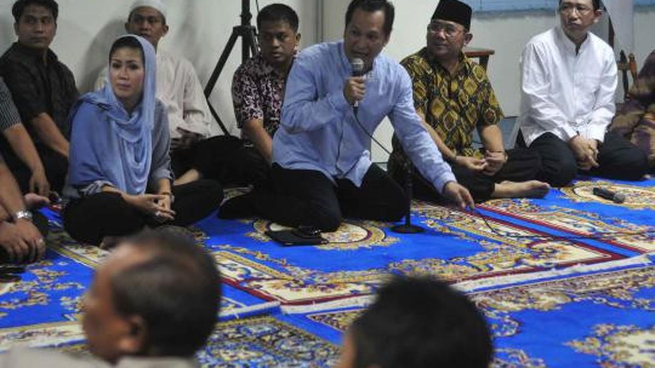 Marzuki Alie dan Nachrowi Ramli buka puasa bersama