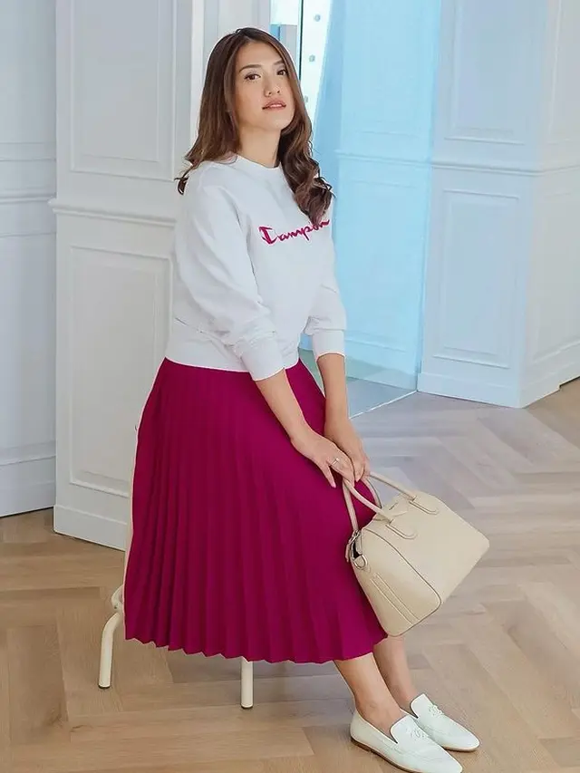 10 Inspirasi Outfit 17an untuk Segala Look dari Artis Tanah Air, Mulai dari Maudy Ayunda, Enzy Storia, hingga Cinta Laura