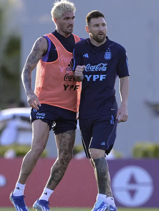Messi, menjadi sorotan utama dalam daftar 26 pemain yang dibawa oleh pelatih kepala Lionel Scaloni. (Juan MABROMATA / AFP)