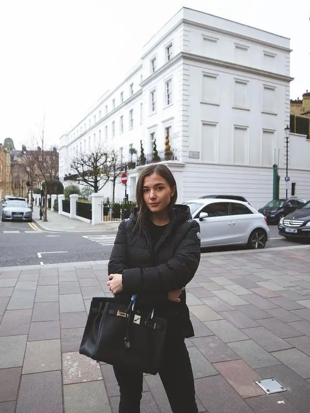 8 Pesona Anisha Isa Kalebic, Wanita Cantik yang Diduga Kekasih Pangeran Brunei Darussalam