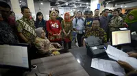 Pemkot Surabaya menyediakan konter mengurus Hak Kekayaan Intelektual (HKI) di Gedung Siola sejak awal 2019. (Foto: Liputan6.com/Dian Kurniawan)
