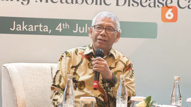 Ketua Umum Perkumpulan Endokrinologi Indonesia (PERKENI), Prof. Dr. dr. Em Yunir, SpPD-KEMD (Foto: Aditya Eka Prawira/Liputan6.com)