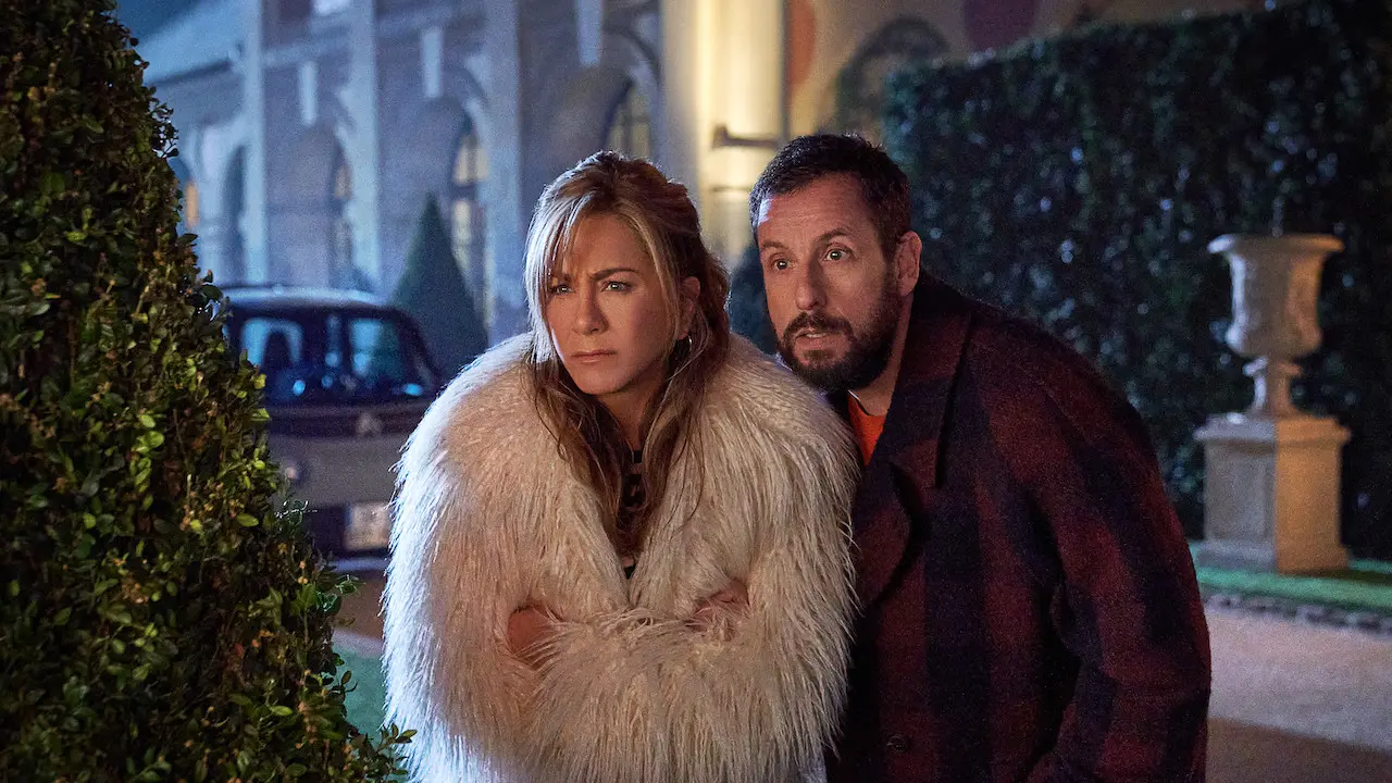 Jennifer Aniston dan Adam Sandler dalam Murder Mystery 2. (Foto: Netflix)