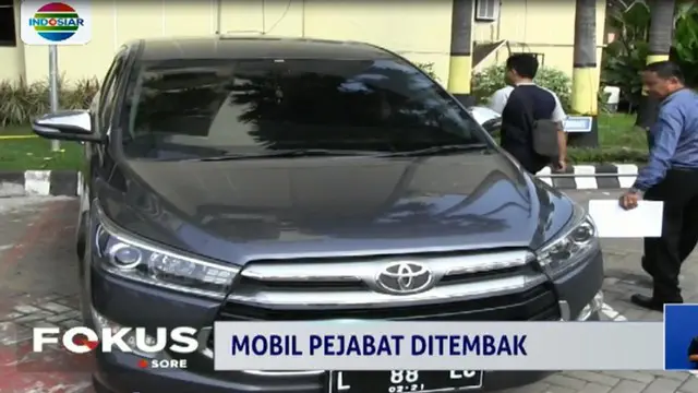 Petugas memanggil kepala dinas itu untuk menjalani pemeriksaan di Mapolrestabes Surabaya.