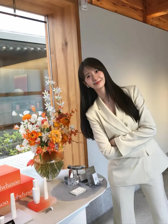 Bak CEO Muda yang Elegan, Pesona Yoona SNSD di Event Sulwhasoo Bikin Pangling di Usia 35 Tahun