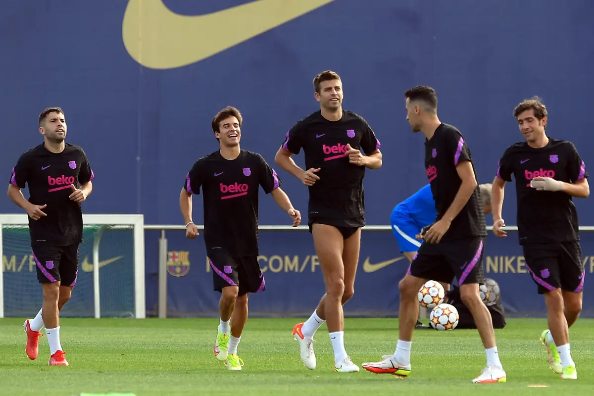 Latihan Barcelona Jelang vs Bayern Munchen