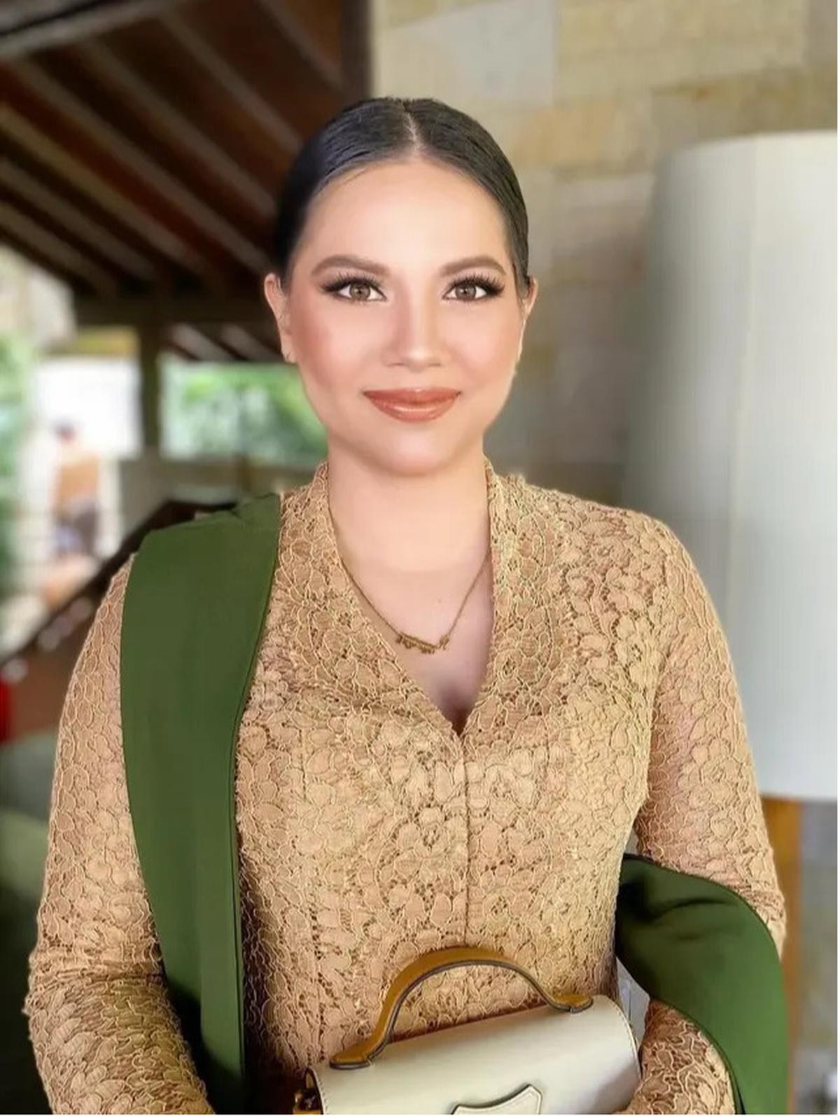 Potret Elodie Bouttier, Cantik Berkebaya saat Pernikahan Luna Maxime