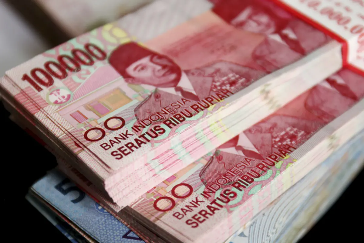 20 Gif THR Bikin Kamu Jadi Lebih Semangat Menyambut Lebaran