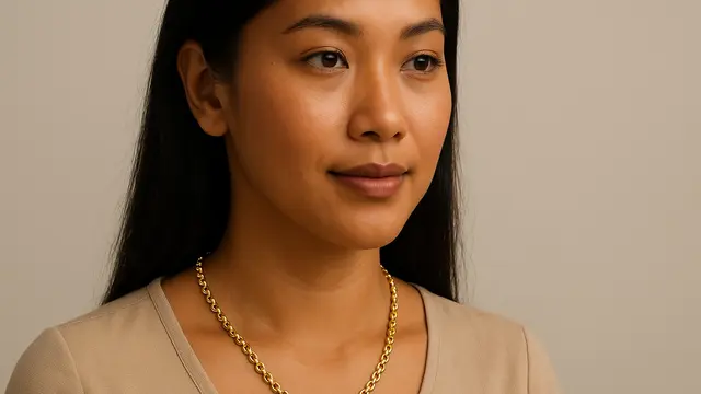 Model Kalung Emas Rantai Polos Terbaru 2025/via AI