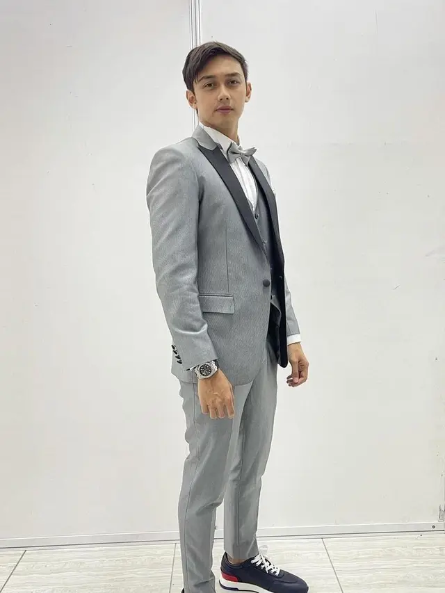 Caesar Hito punya wajah yang tampan