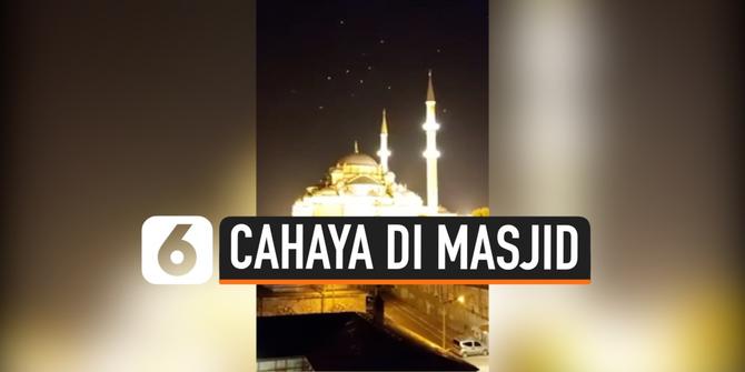 VIDEO: Viral, Cahaya di Kubah Masjid Saat Malam Terakhir Ramadan