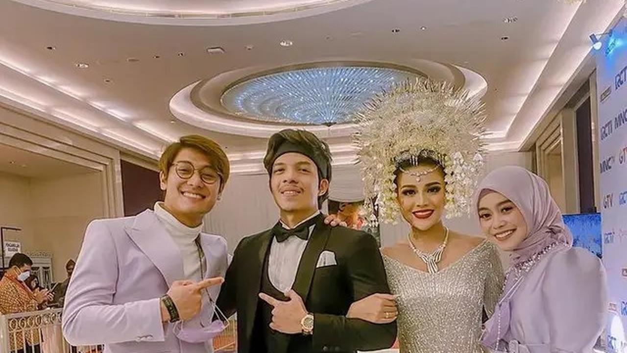 Gaya Kondangan Elegan Para Artis Berhijab, Inspirasi untuk Tampil Modis
