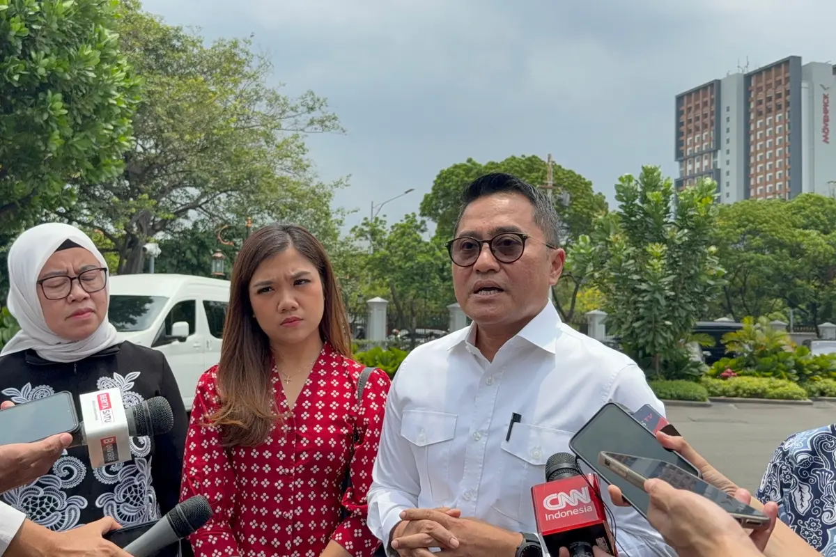 Kartu identitas (ID) liputan khusus Istana Kepresidenan milik wartawan CNN Indonesia TV Diana Valencia dikembalikan Biro Pers, Media, dan Informasi Sekretariat Presiden.