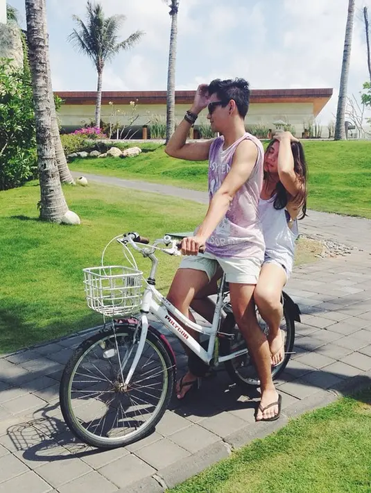 (Instagram/angelagilsha)