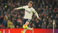 Manchester United Ketagihan Berburu Pemain West Ham, Tak Cuma Fernandes dan Summerville