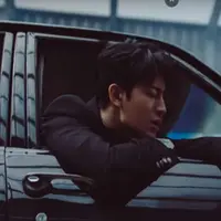 iKON di MV I'M OK (YouTube YG Entertainment)