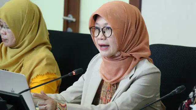 Woro Srihastuti Sulistyaningrum