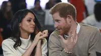 Tidak lama lagi Meghan Markle akan segera resmi menjadi istri Pangeran Harry. Tepatnya di bulan Mei 2018, pangeran Harry akan mempersuting Meghan sebagai istrinya. (Foto: AFP)