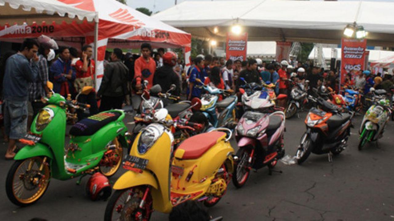 Honda Otocontest (HOCS) 2013 Jember (Welovehonda)