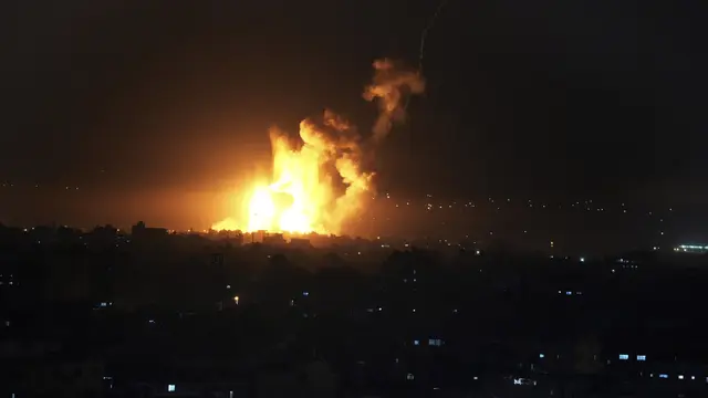 Militer Israel Lancarkan Serangan Udara ke Gaza