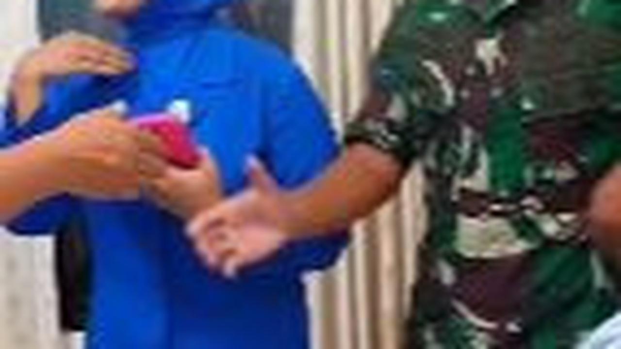 "Sesuai dengan keinginan saya selama ini mendorong peningkatan kesejahteraan Prajurit. Tetap Semangat Prajuritku!," pungkasnya.&nbsp;