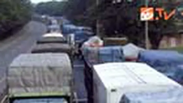 Kemacetan di Tol Merak Kian Parah
