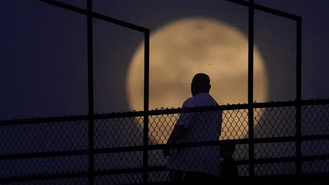 Fenomena Super Pink Moon di Sejumlah Negara