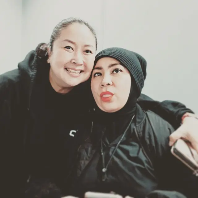 Ingat Mama Ira Juri Idola Cilik? Ini 5 Potret Terbaru Ira Maya Sopha yang Tetap Awet Muda