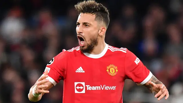 Foto: Dibajak Al Nassr dari MU, Alex Telles Jadi Pemain ke-6 Liga Inggris yang Hijrah ke Arab Saudi pada Bursa Transfer Musim 2023 / 2024