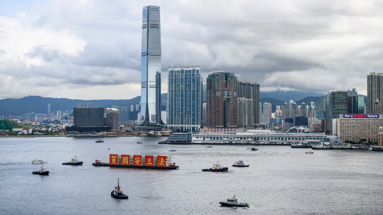 FOTO: 23 Tahun Penyerahan Hong Kong dari Inggris ke China