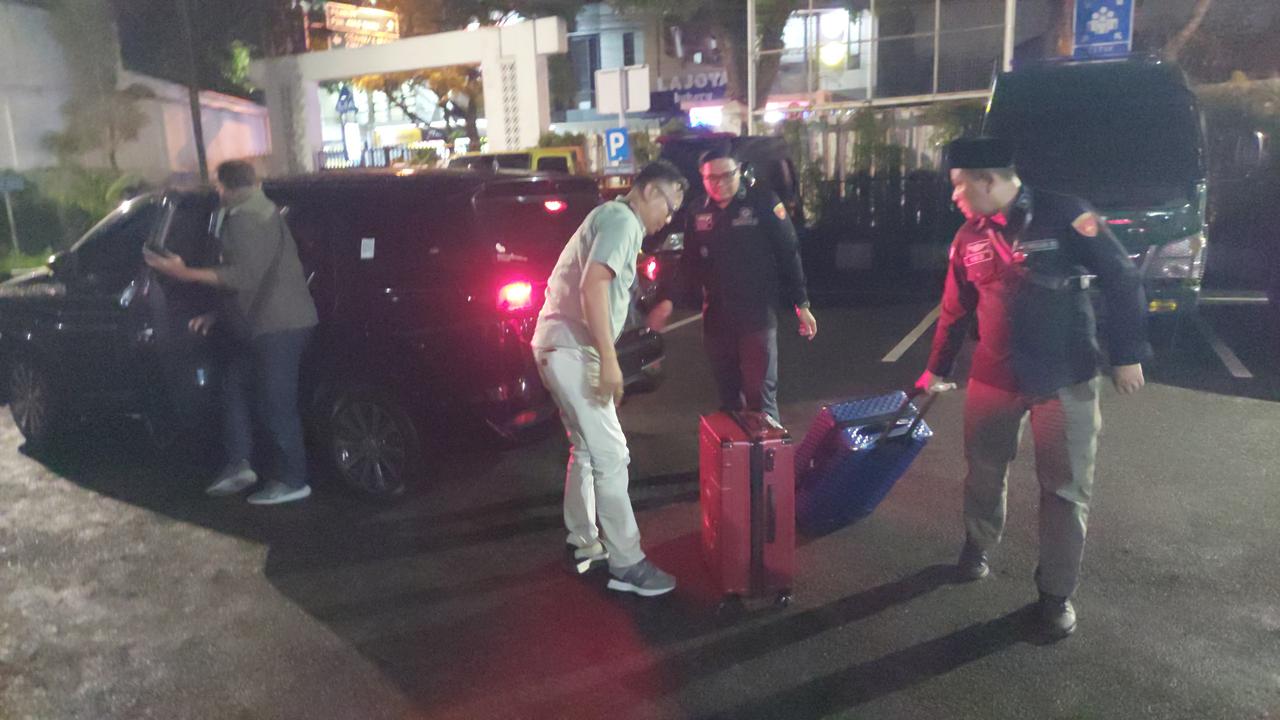 Kejari Geledah Kantor Disnaker Cimahi Terkait Dugaan Korupsi Kasus Pelatihan, Dua Koper Dokumen Disita