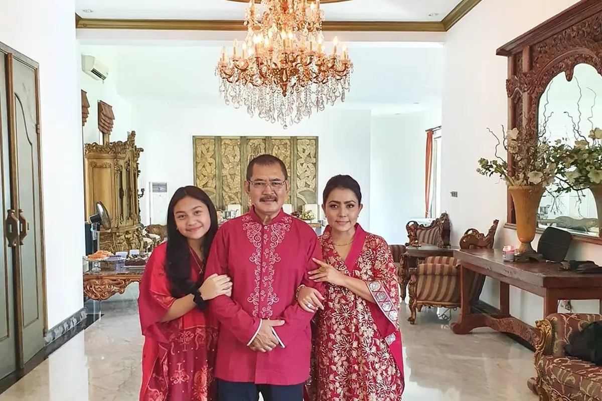 [Fimela] Mayangsari dan Khirani Siti Hartina Trihatmodjo