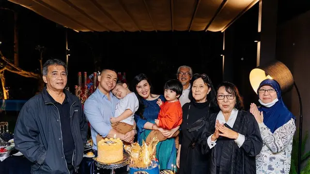 Stevie Agnecya dan Anggi Pratama