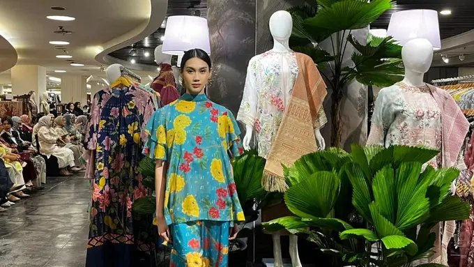 Alun Alun Indonesia Rayakan 18 Tahun dengan Kolaborasi “Holong Mangulosi”