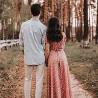 ilustrasi pasangan cinta/Photo by Kate Nuzhnaya on Unsplash