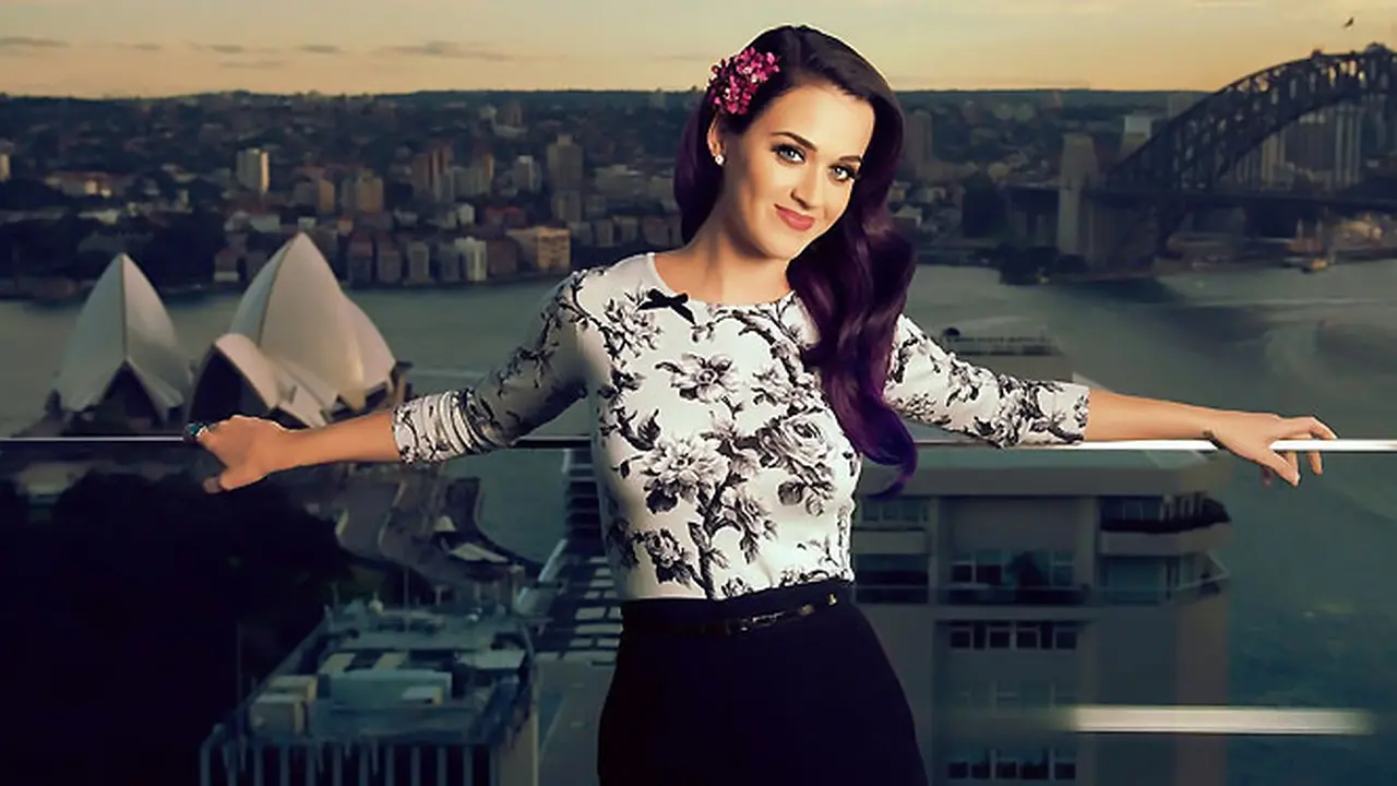 katy-perry-131021b.jpg