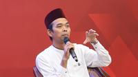 Ustaz Abdul Somad dan Rocky Gerung mengisi acara Kajian Subuh Ilmiah.