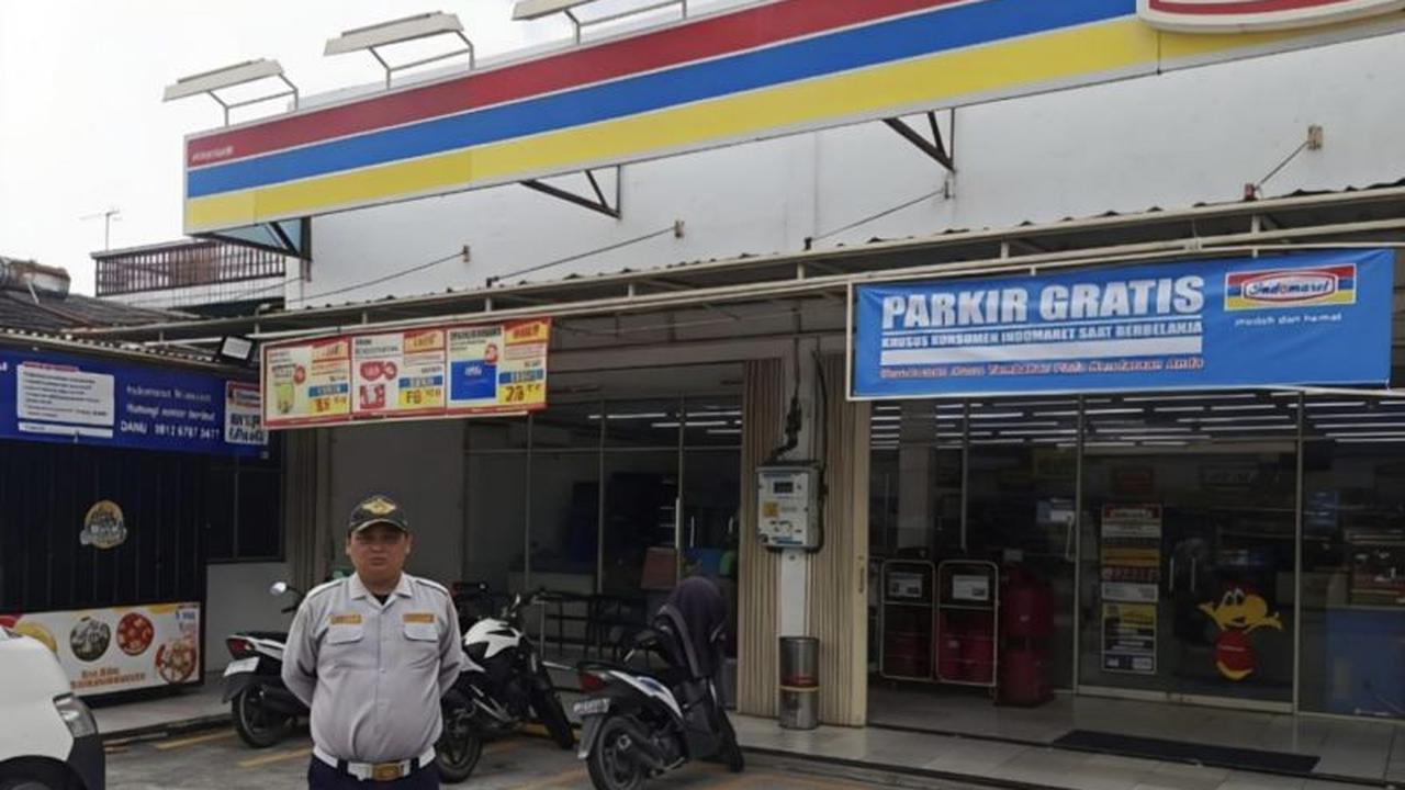 Dishub Pekanbaru Pastikan Parkir Gratis Alfamart Indomaret Berjalan Efektif