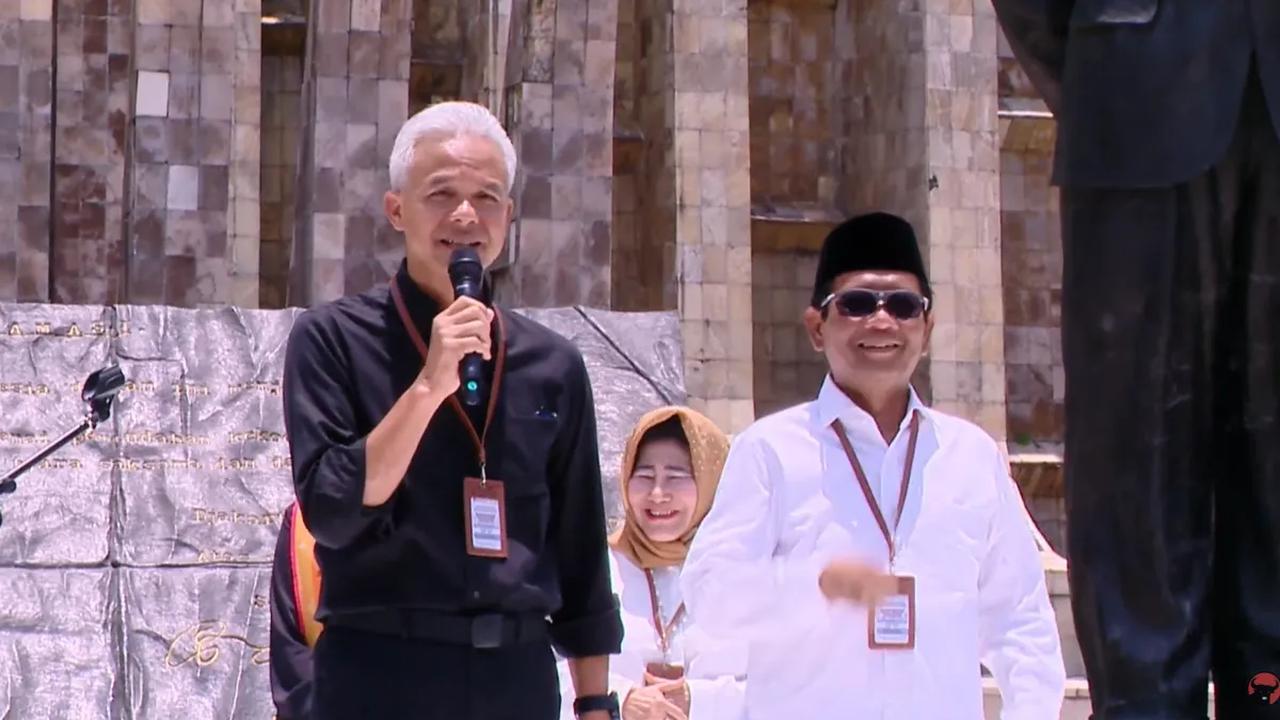 <br>KPU, Bawaslu, DKPP dan sekali lagi rakyat Indonesia, kata Megawati, seluruh dokumen telah diunggah di Silon capres-cawapres sebagai prosedur.&nbsp;