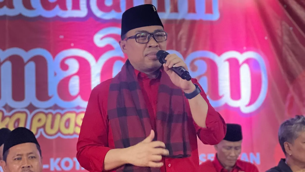 Ketua DPC PDIP Tangsel Wanto Sugito.
