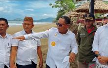 Bupati Gorontalo Utara Bertindak Cepat Atasi Abrasi Pantai Minanga yang Rusak Kawasan Wisata